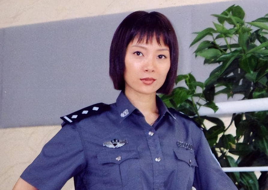 "女版靳东"陈数:成于自己,败于自己