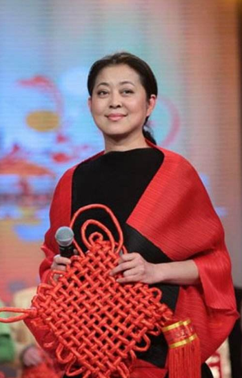 回顾倪萍:如果有下辈子,我既不要爹娘,也不要孩子,更不要家庭