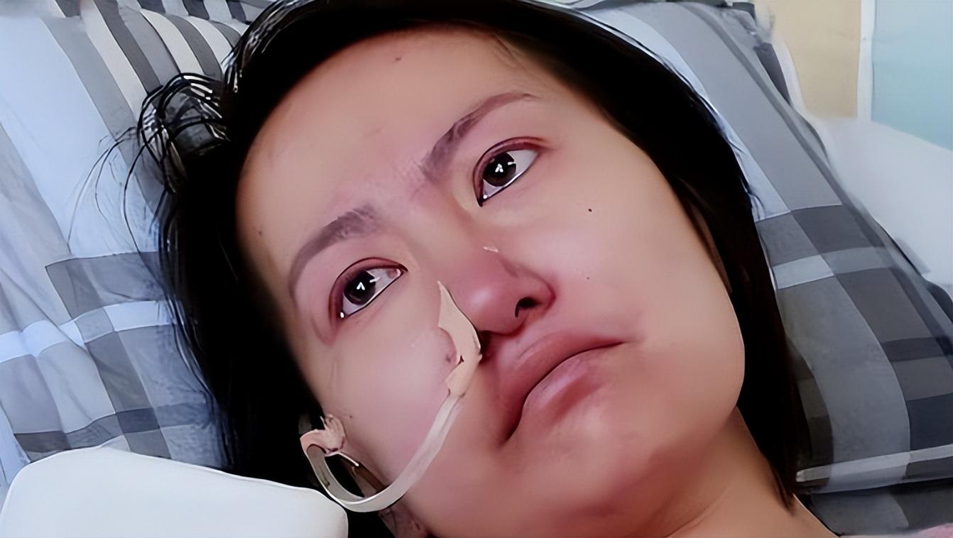 回顾35岁女子出席本人"葬礼",妻子去世多年,他至今未娶