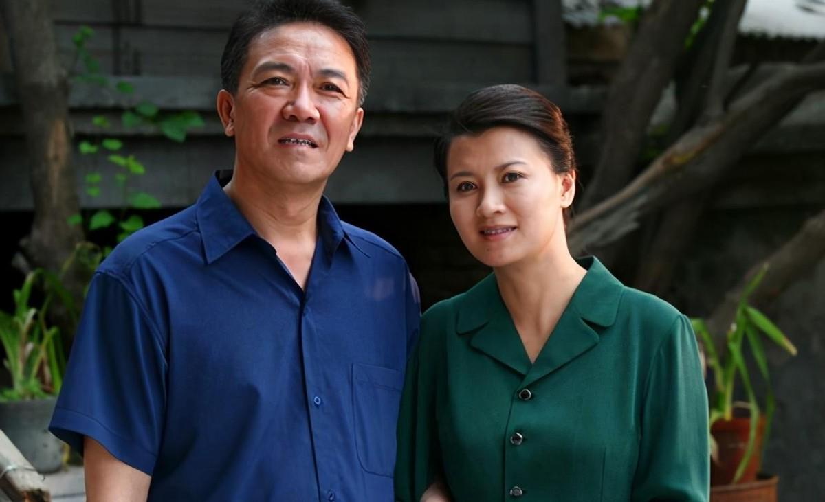 回顾李幼斌:再婚娶小13岁娇妻,我的继子是骄傲,我的儿子是心病