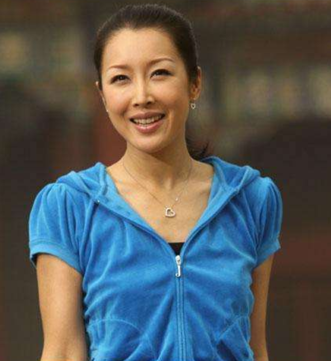 回顾歌手孙悦:为爱流过3次泪,嫁富豪后终于摘掉"克夫"的帽子