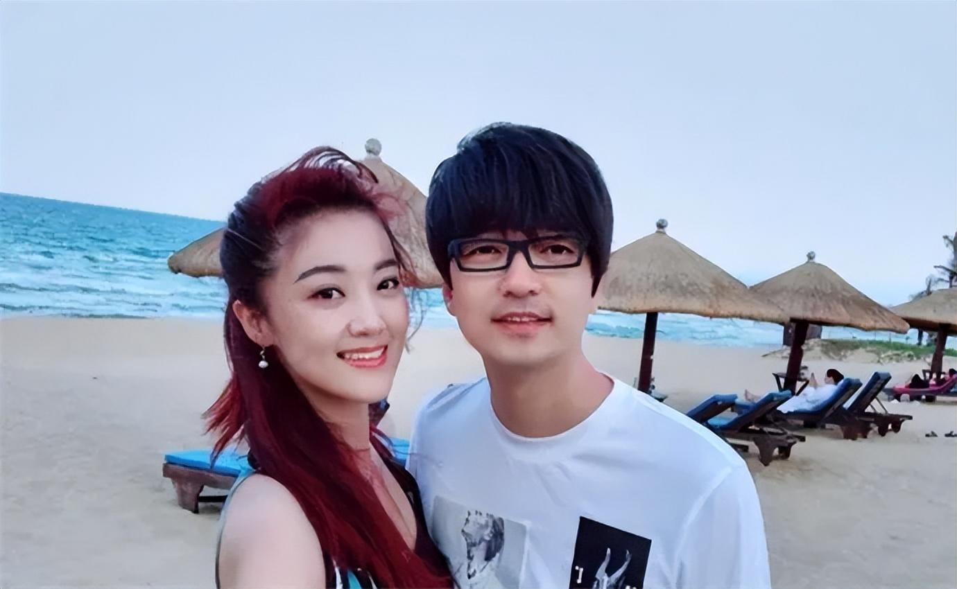 回顾拼搏多年,被婚姻击溃,玖月奇迹的结局印证了凤凰传奇的清醒