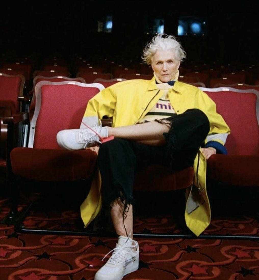 是谁在定义"老了"?梅耶60岁还全裸出镜