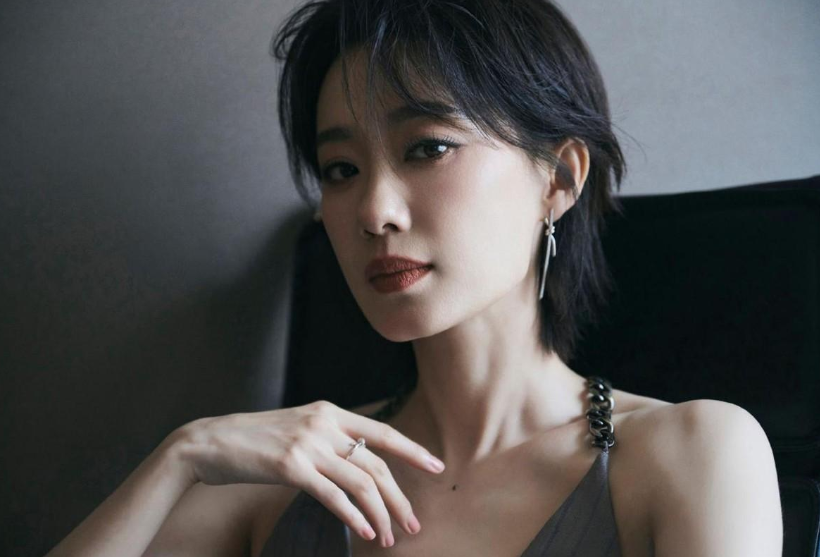 可当她换了短发之后,整个人的气质却发生了一百八十度转变,从之前的