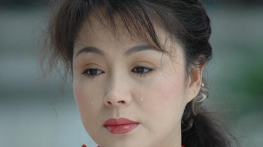 回顾女星于小慧:两段感情遍体鳞伤,56岁仍单身是儿子最大的牵挂