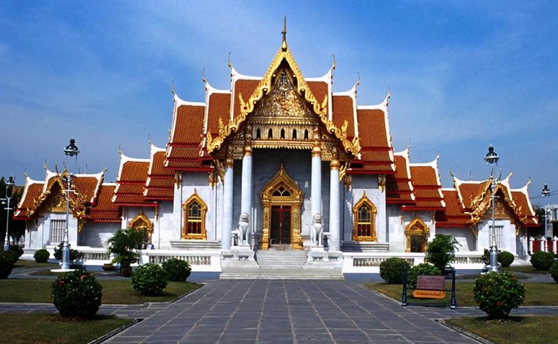 泰国的「阴庙」和「阳庙」是什么意思