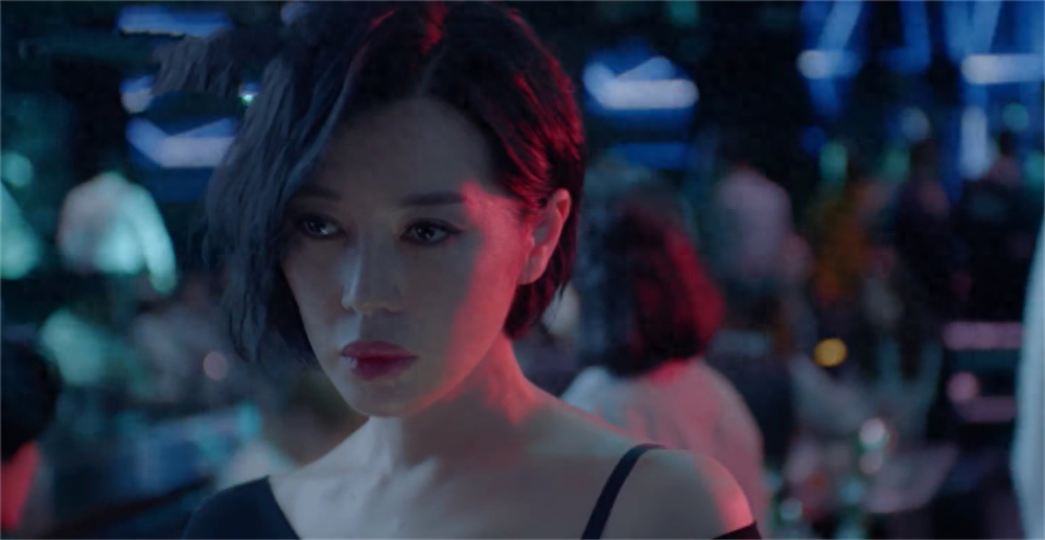 她曾把黄渤吻到害羞,与王全安相爱12年遭抛弃,如今47岁身价过亿