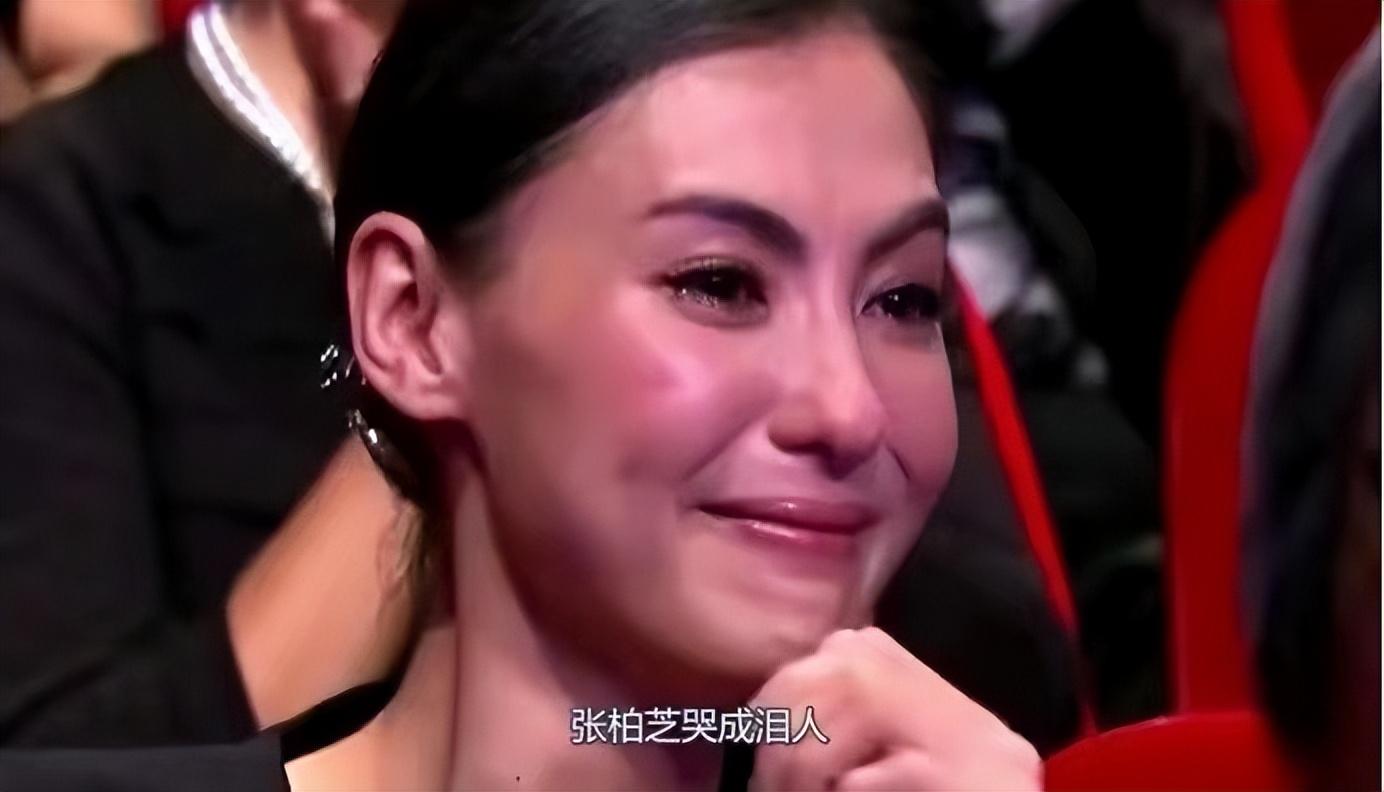 好在有谢霆锋在背后保护,还有"男闺蜜"陈小春霸道袒护,张柏芝并没有