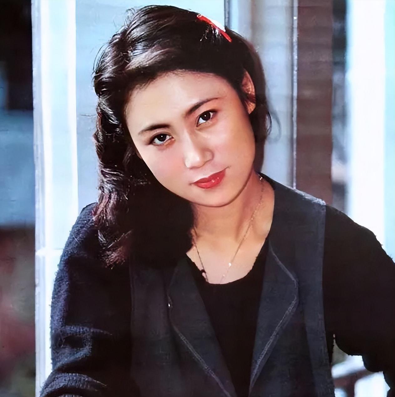 回顾80年代八一厂"8朵金花":有人三婚嫁老外,有人负债成老赖