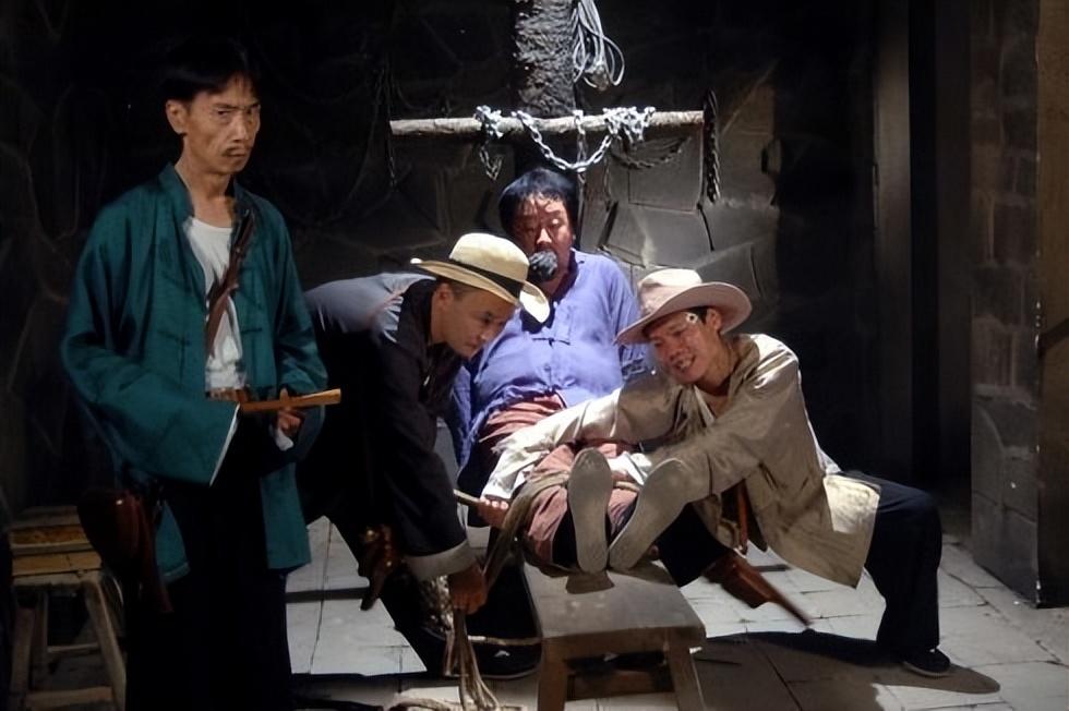 1955年,山西一男子被群众举报为特务,公安局:身份特殊不便调查