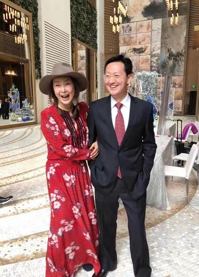 回顾歌手孙悦:为爱流过3次泪,嫁富豪后终于摘掉"克夫"的帽子