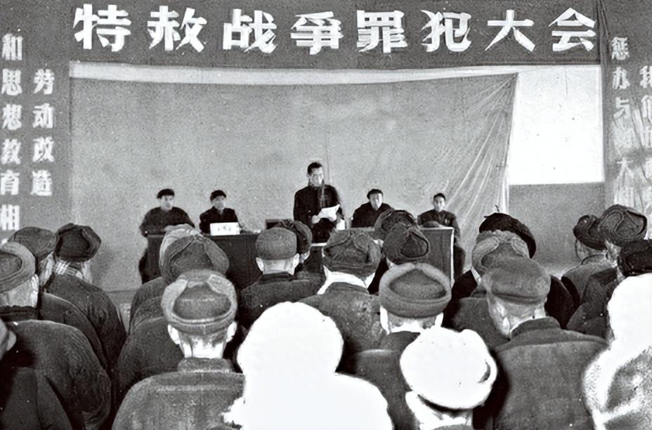 1975年黄维特赦后,台湾提出为他补发27年中将薪水,为何被拒绝?