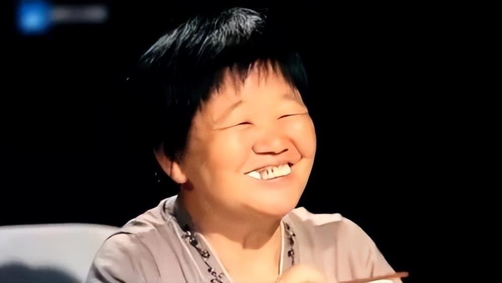 回顾王宝强母亲刘焕,为儿子的婚姻操心,因病离世让王宝强愧疚