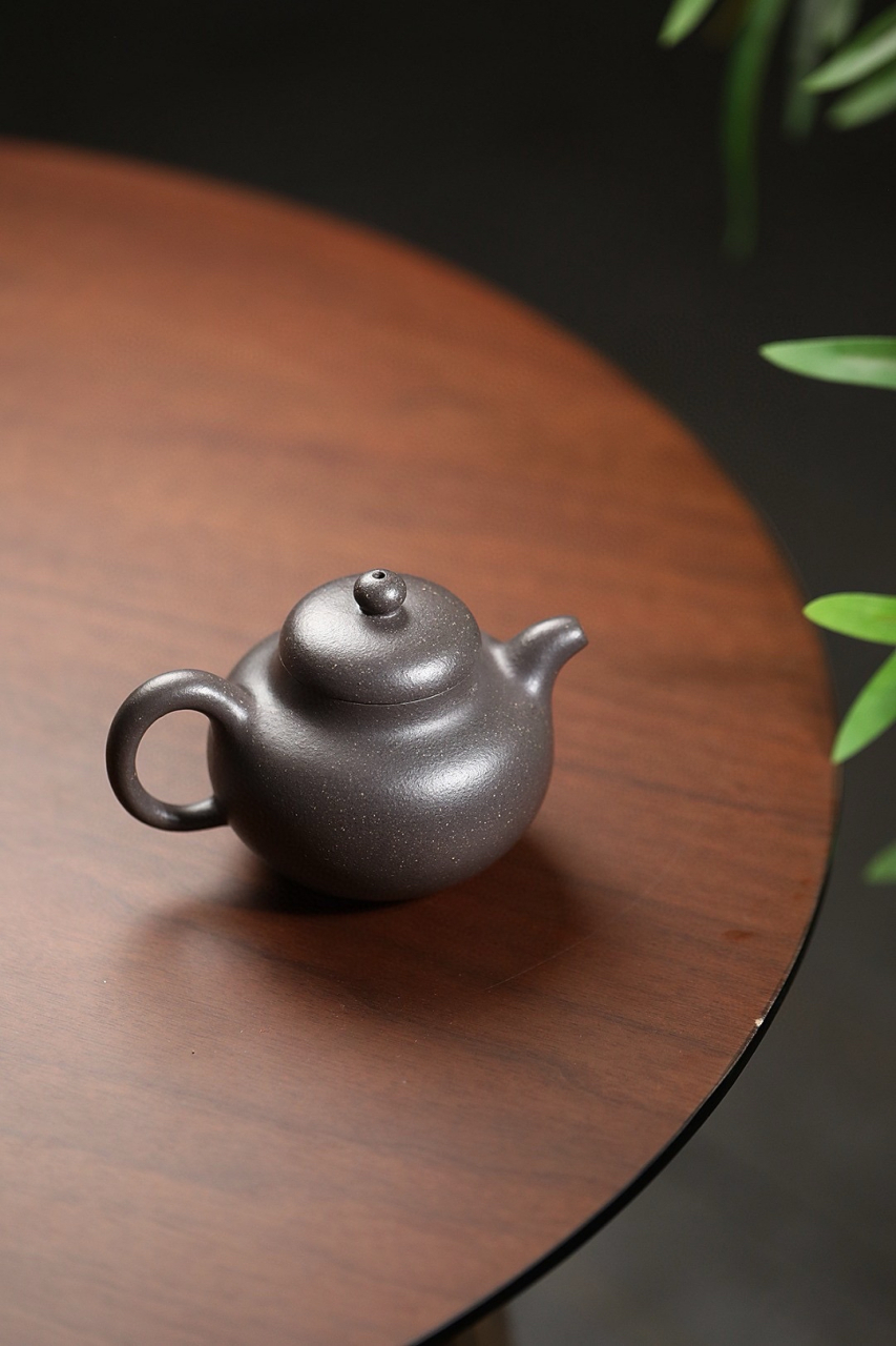 精品款丨柿圆     天青泥,190cc,内推孔,刘玲#宜兴紫砂壶# #紫砂壶