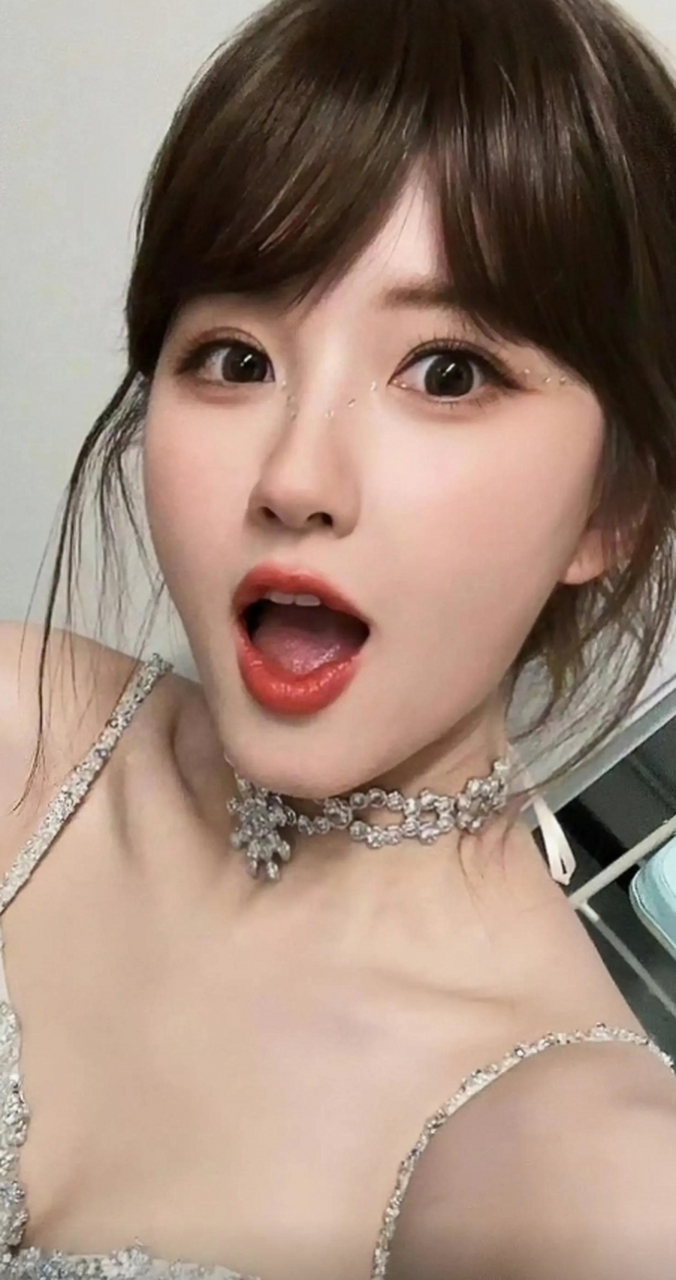 那些女明星的嘴照你最喜欢那一个?