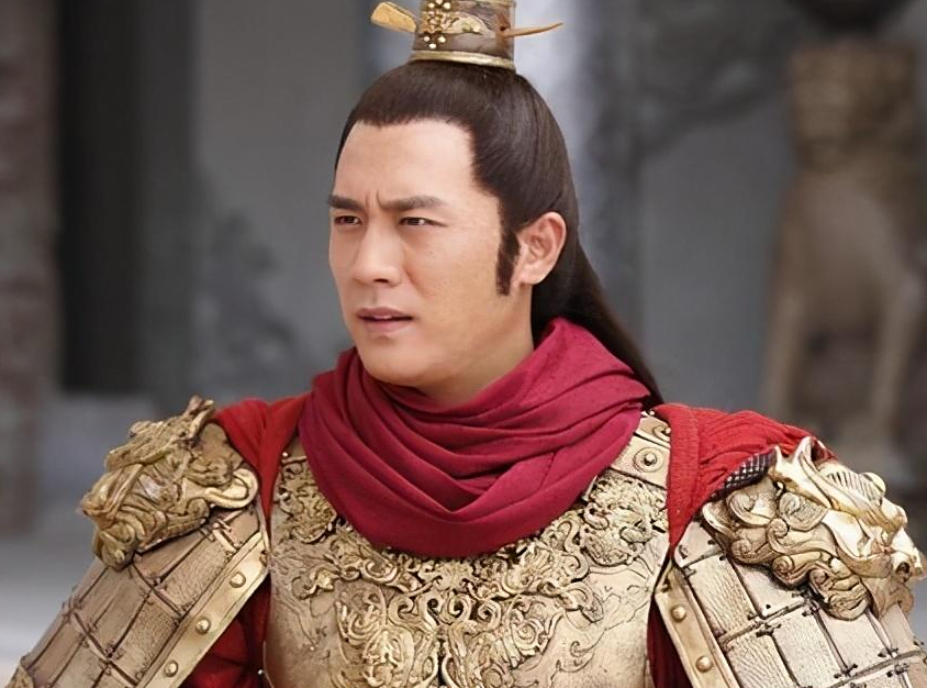 大臣酒后懵圈,上了皇帝妃子的床,醒来后立刻造反,还当了皇帝