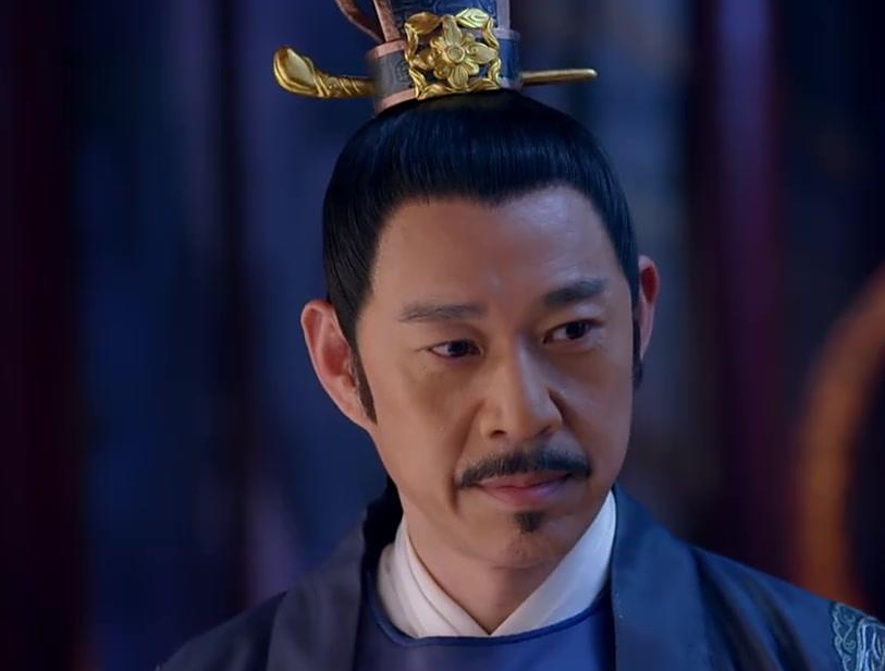 大臣酒后懵圈,上了皇帝妃子的床,醒来后立刻造反,还当