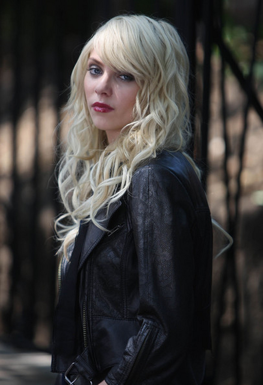 明星故事# 金发女星泰勒·摩森,1993年7月出生,美国女演员,歌手及