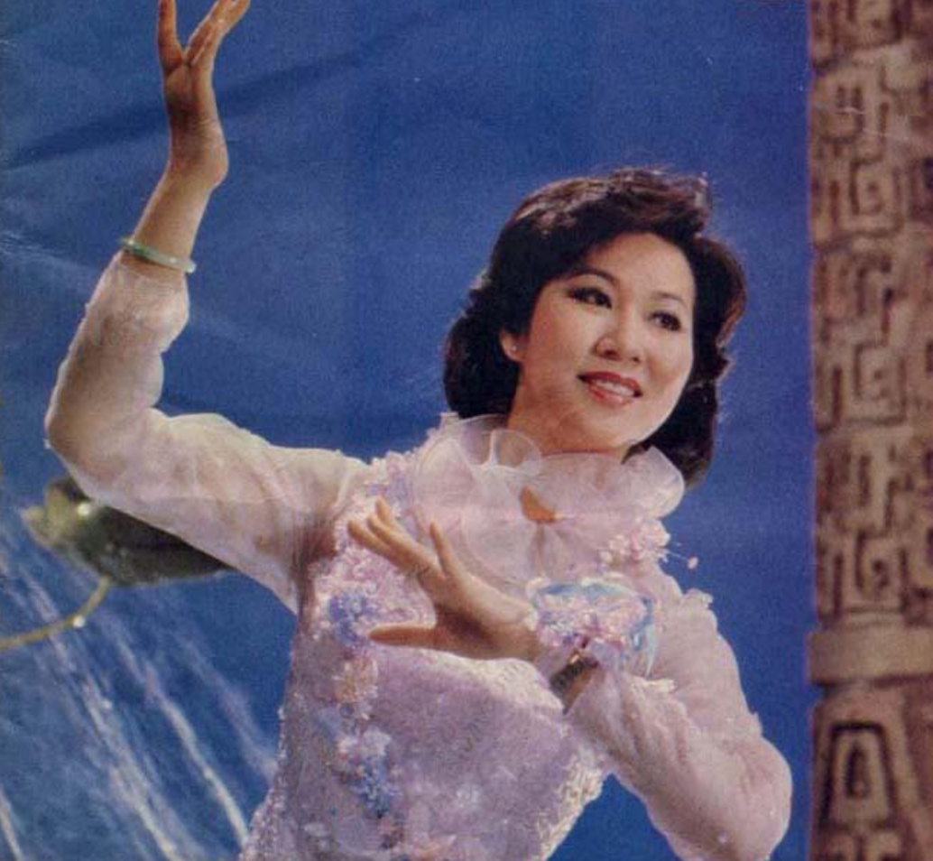 回顾奚秀兰:丈夫为她被赶出豪门,凭春晚爆红全国,73岁无儿无女