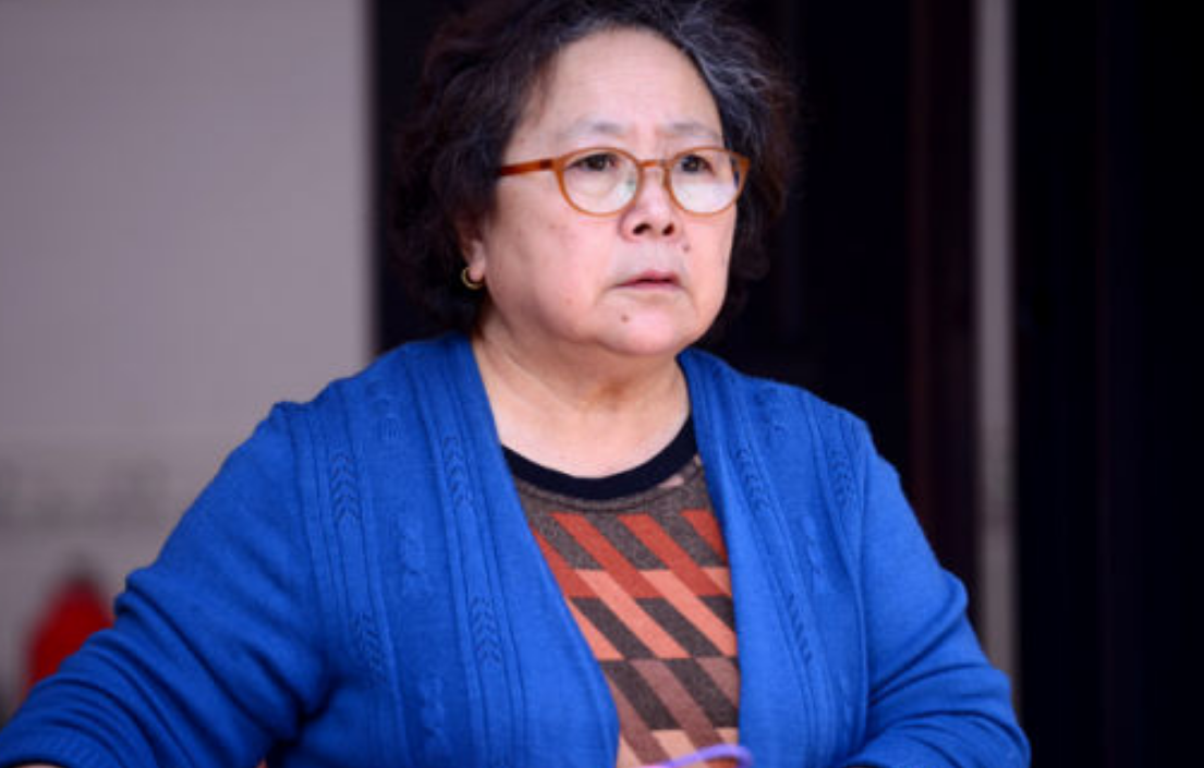回顾演员李明珠:荧幕上是普通老太太,现实中是德高望重的老教授