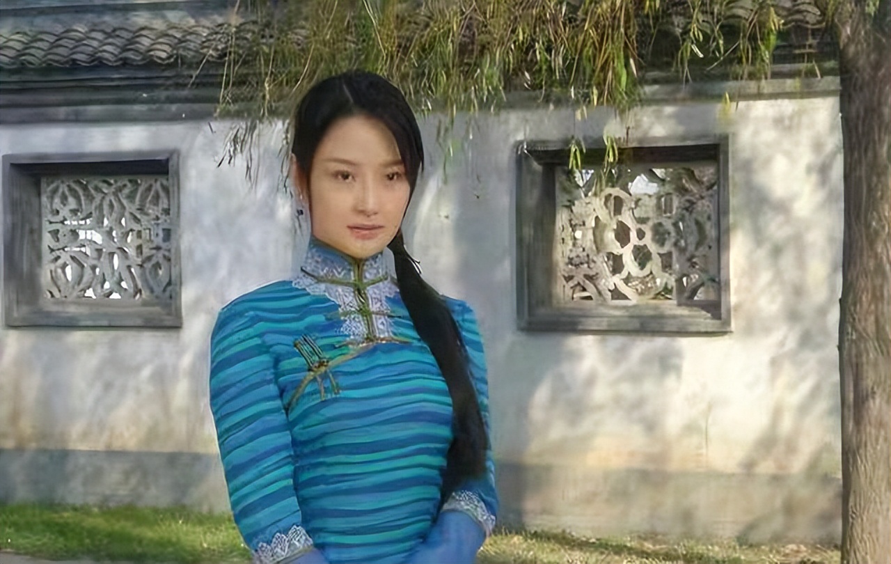 《京华烟云》揭秘:曼娘为爱守寡,究竟是坚守幸福还是自我牺牲?