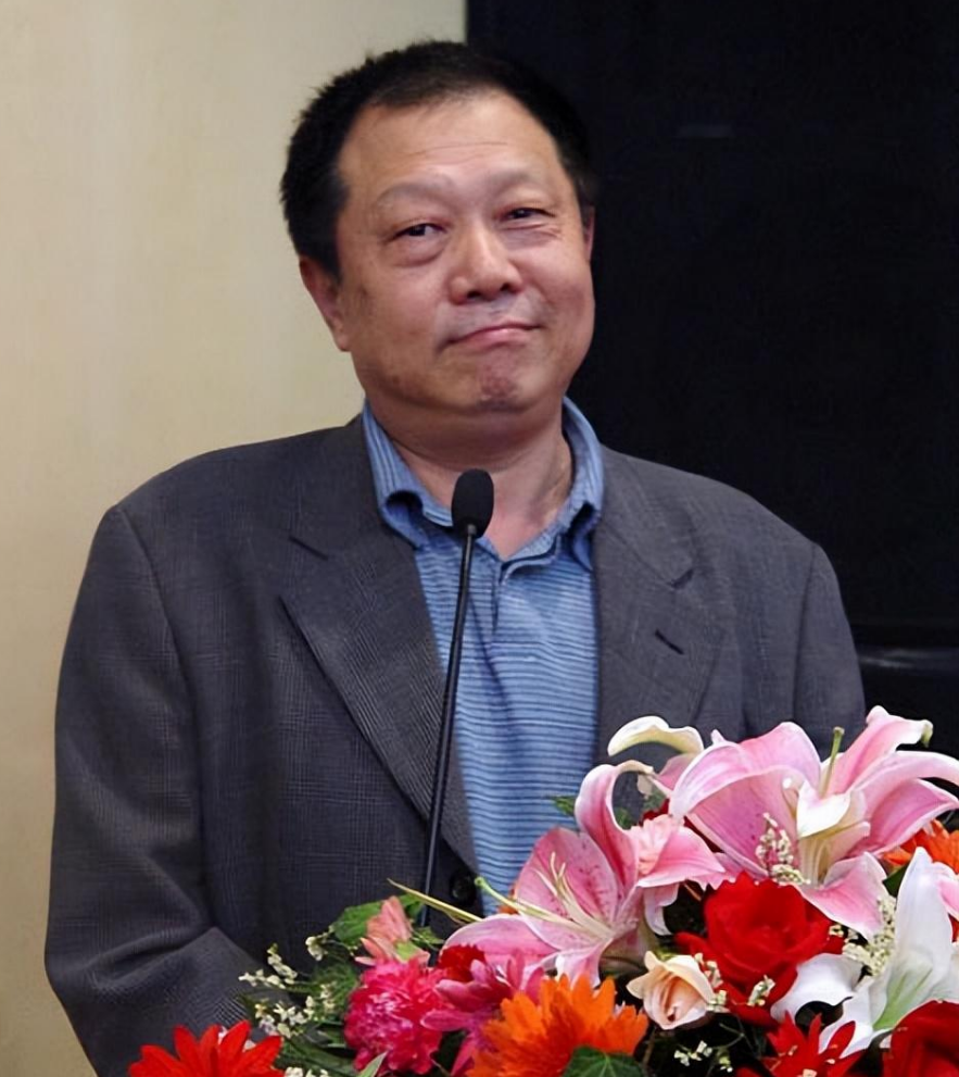 回顾刘佳:为守护父亲淡出演艺圈10年,父亲离世后,守着骨灰生活