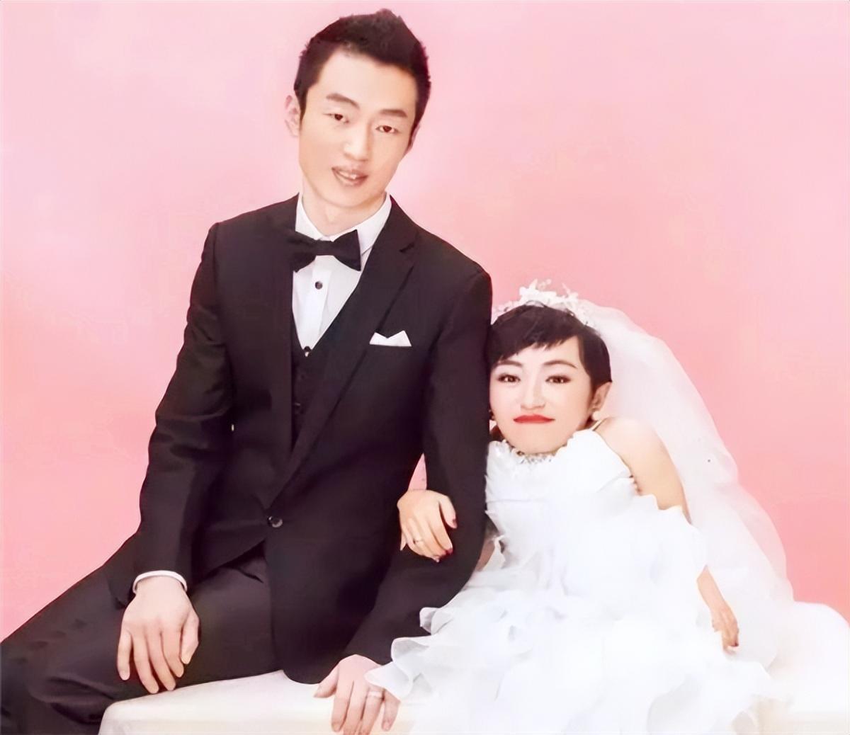 回顾河南90后女孩天生残疾,嫁1米8丈夫后遭抛弃,如今身价上亿