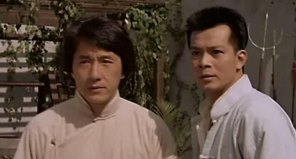 回顾黄日华:妻子去世后他发誓终身不娶,2年过去,他做到了吗?