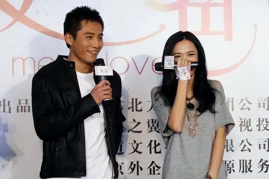 回顾唐一菲:背着骂名和凌潇肃结婚,6年生下一儿一女,她幸福吗