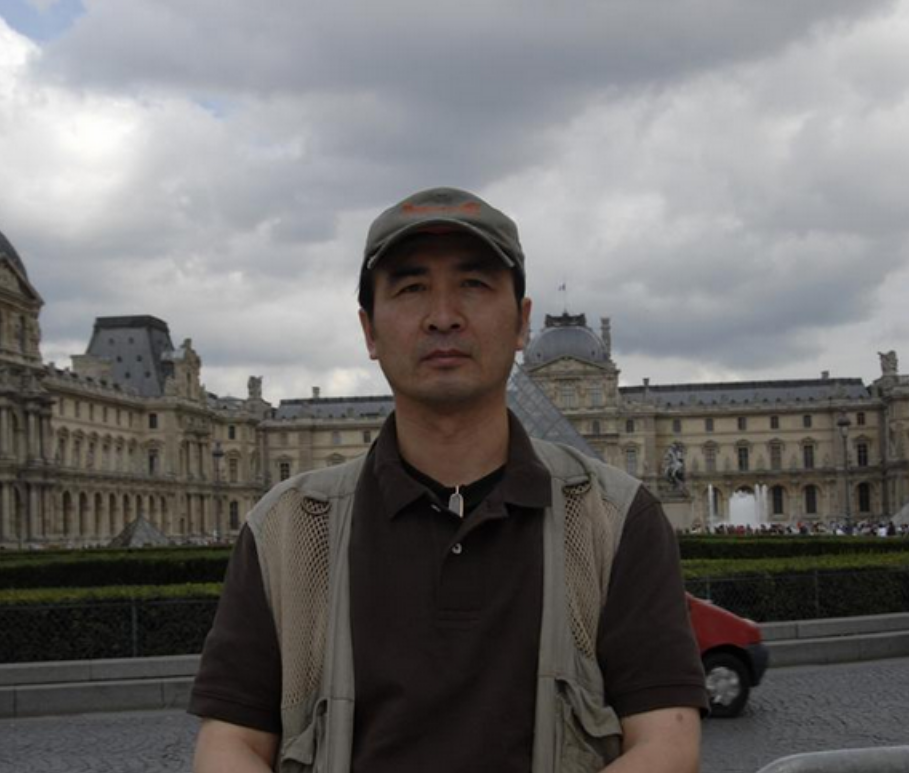 回顾吴玉华:不愿丁克与前夫汪俊离婚,改嫁画家连生两胎,现如何