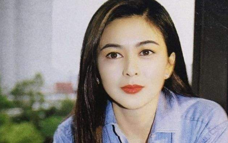 回顾关山:和女儿关之琳不来往,离世后女儿为他买了400万的墓地