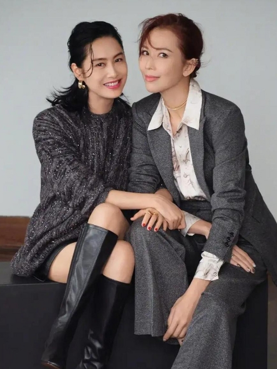 朱茵和蔡少芬两个大美女颜值难分高下气质也是没变