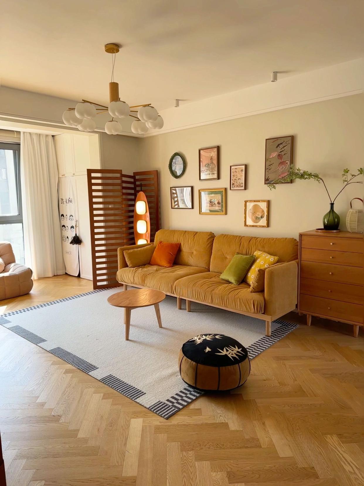 原木复古风,不仅具有自然质朴的美感,还充满了历史的厚重感