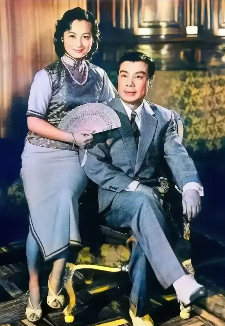 中饰演的上海工商大资本家吴荪甫