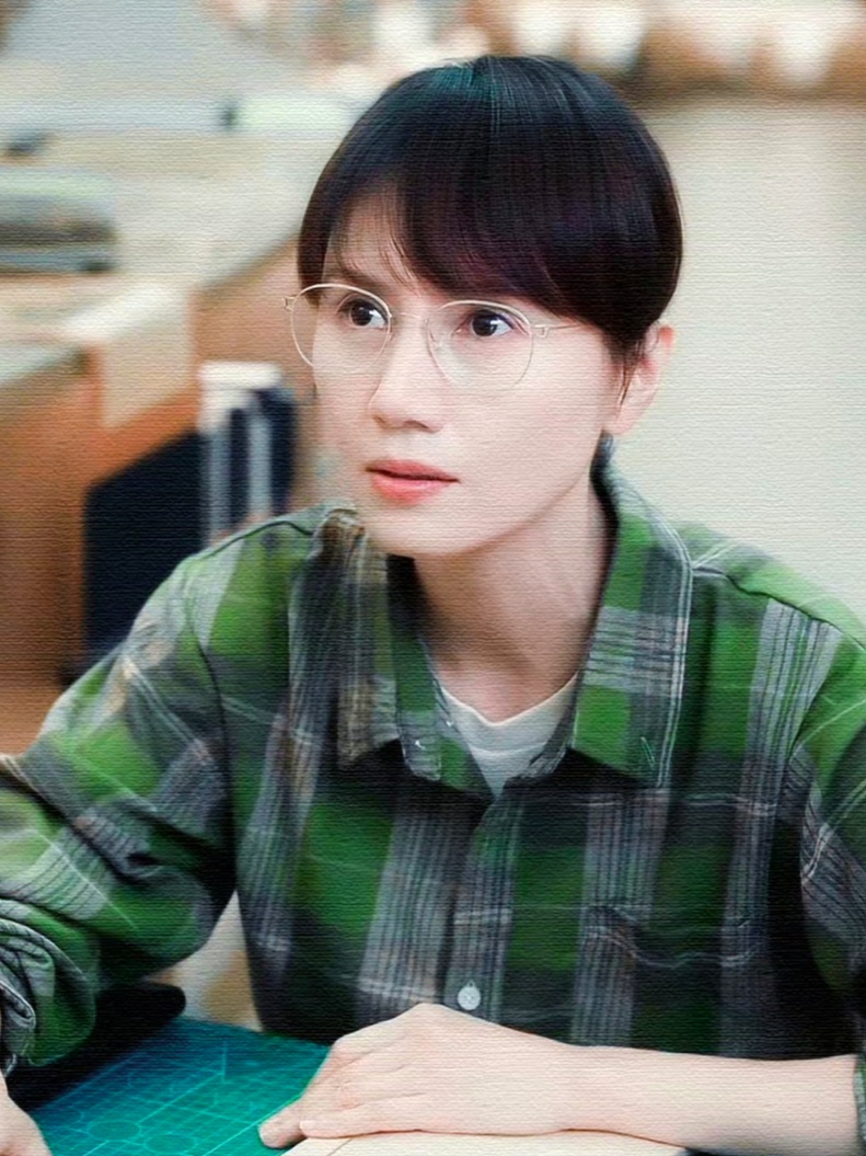 袁泉,《庆余年2》里的叶教授.@华语心声xu的动态