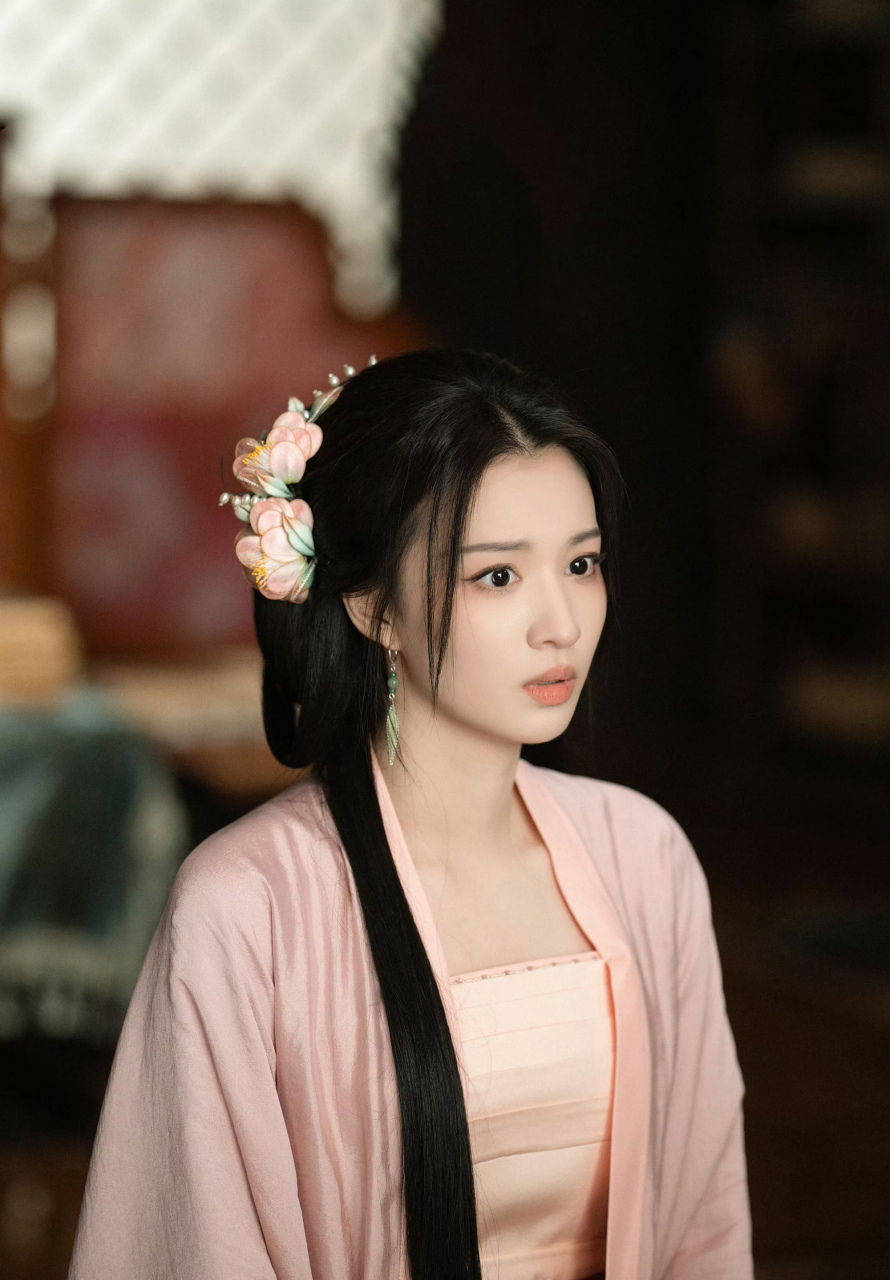 王楚然,古装造型好美呀!#庆余年2