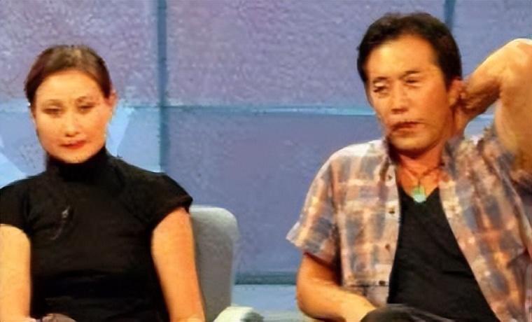回顾郑晓宁:50岁被爆婚外恋,老年得子两度离婚,至今孤身一人