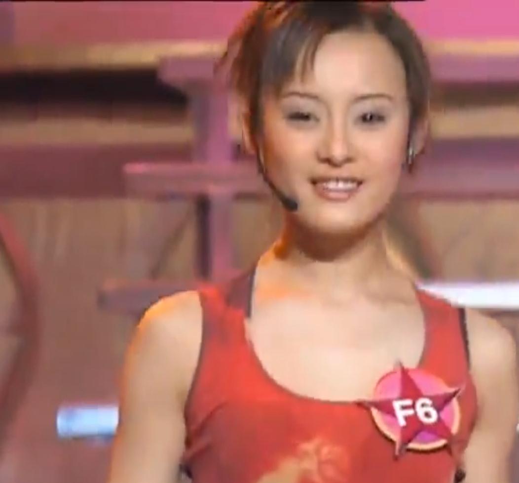 孙俪早期选秀视频被扒:19岁眼里有光,临场反应能力强,落落大方