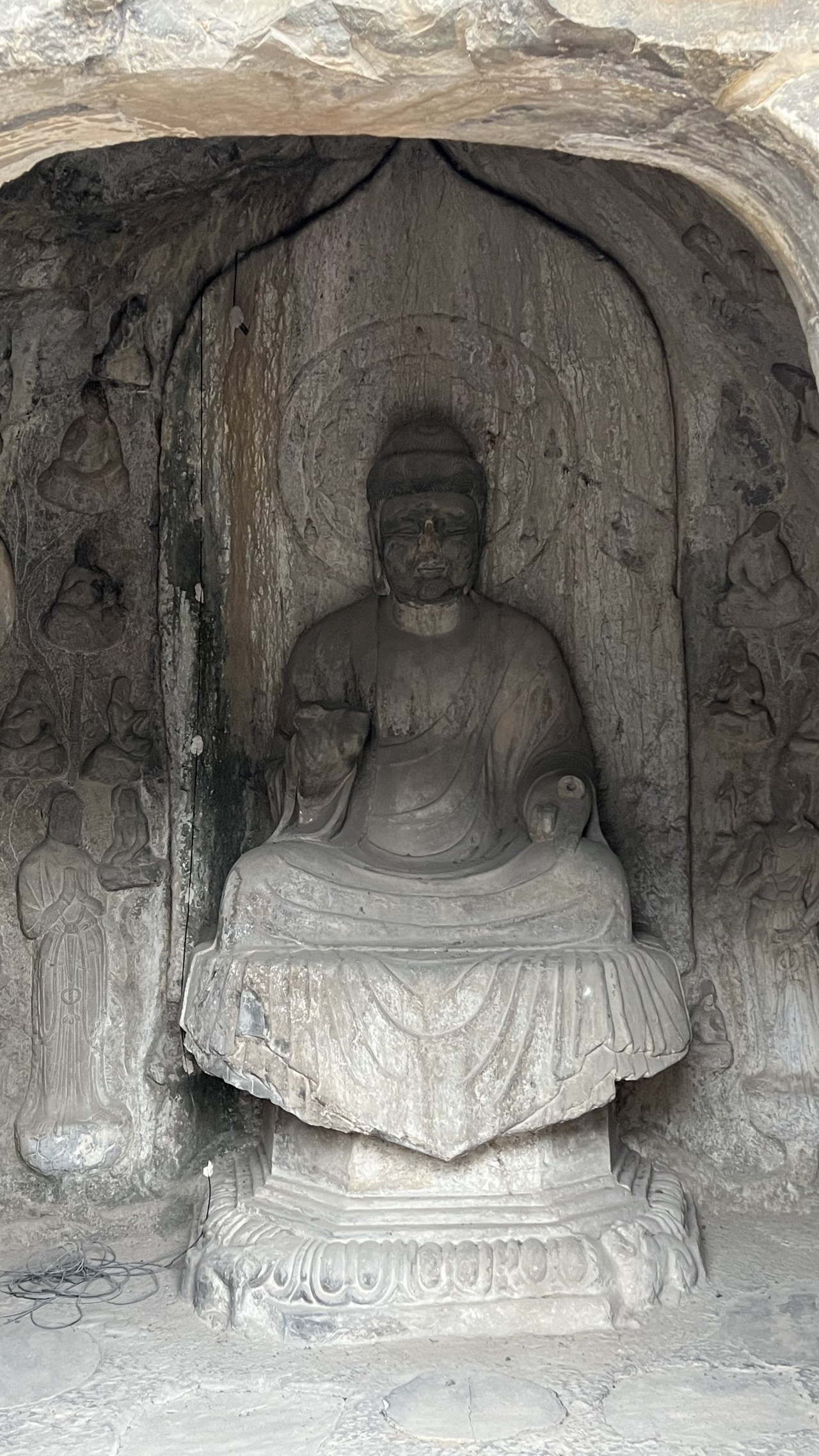 龙门石窟之盛唐风华——旷古烁今的卢舍那大佛