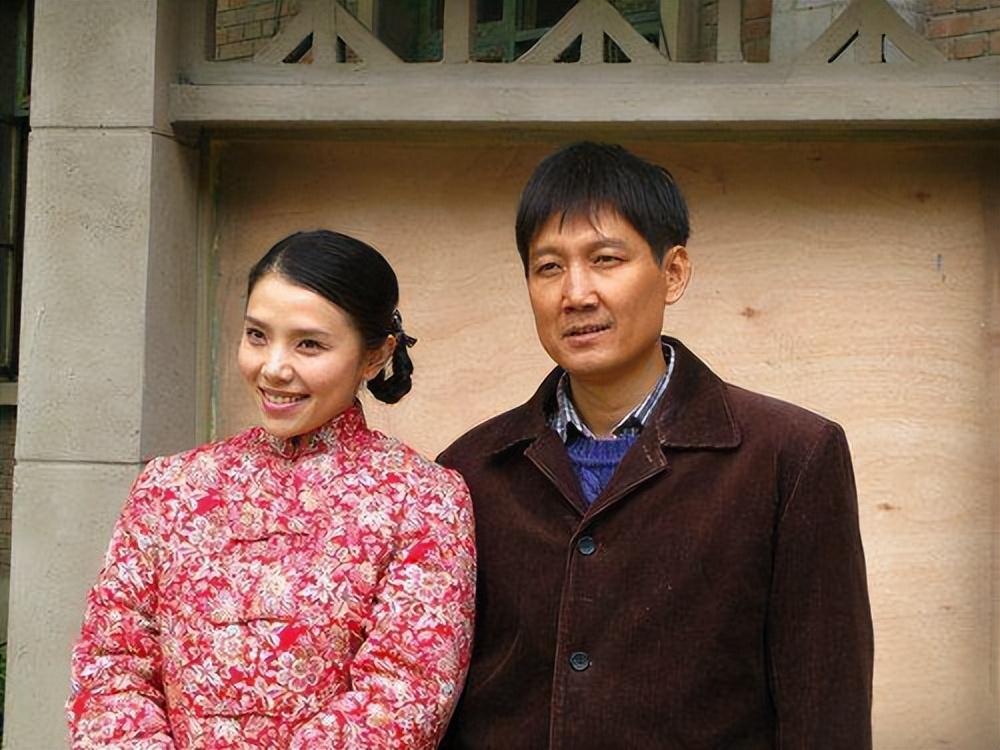 李崇霄老婆照片图片