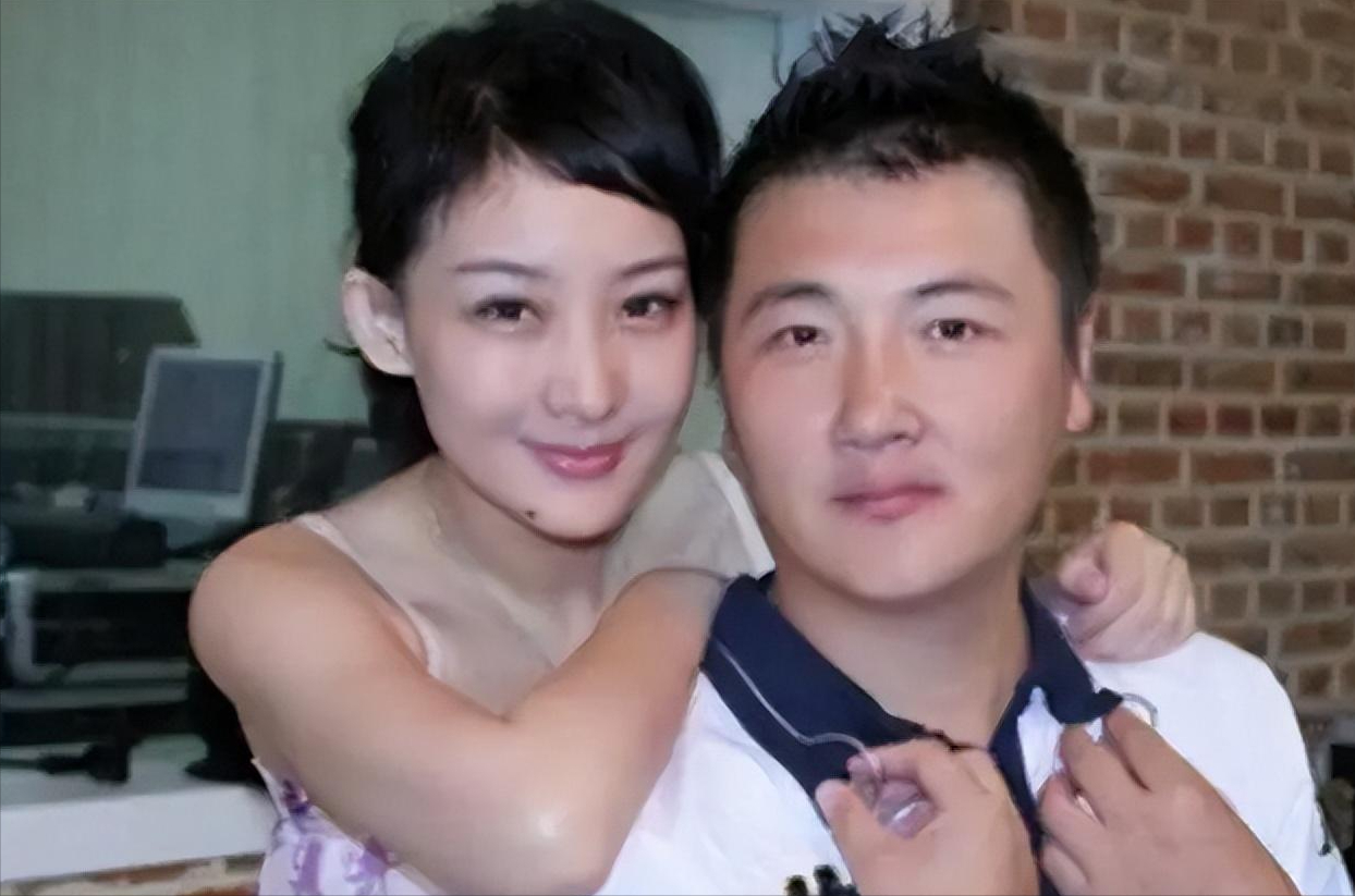 回顾离婚14年后,回头再看买红妹和孙楠二人境遇,夫妻差距了然