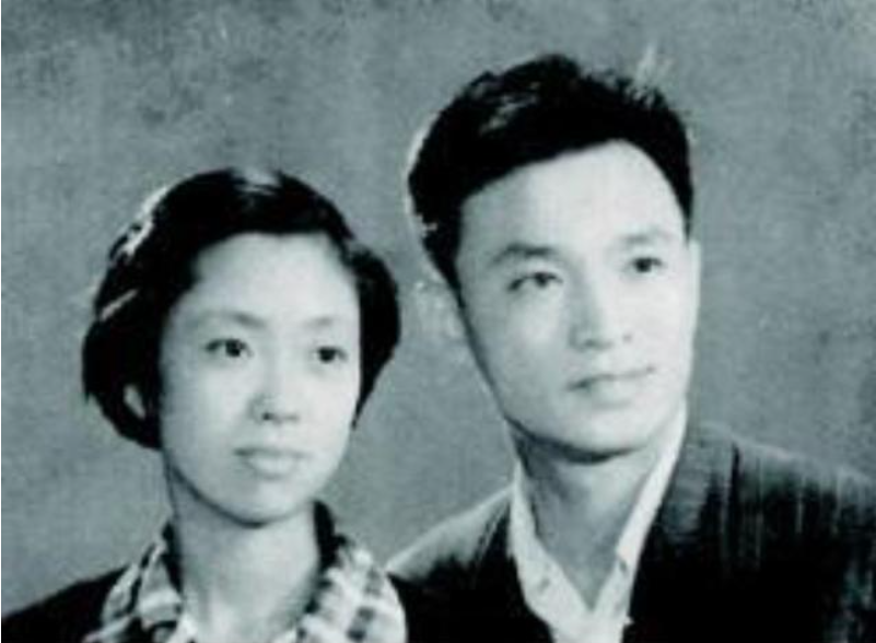 石维坚离世:9岁丧母,父亲和继母因他跳楼自杀,妻子是京剧名家