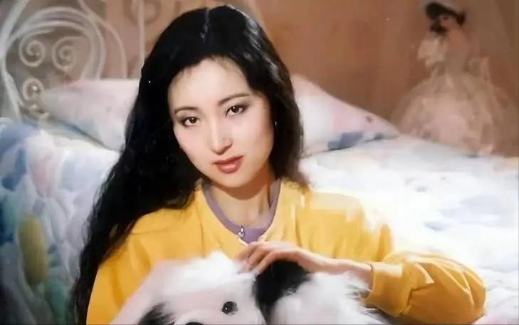 回顾陈晓旭病逝15年,两任丈夫都有痛,年迈父母的眼泪至今未干