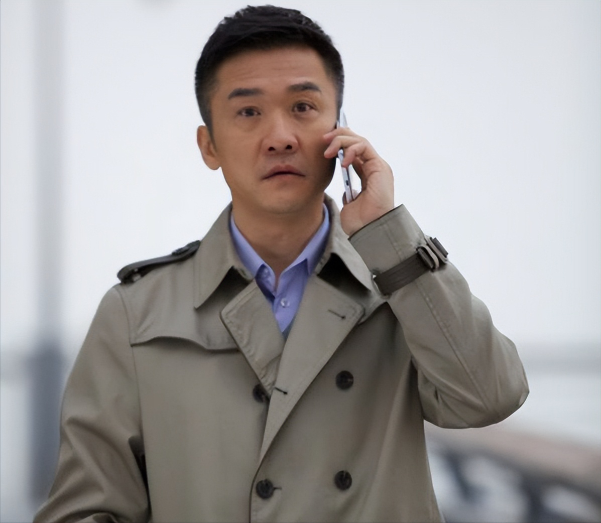 回顾黄志忠:为新欢抛家弃子,儿子的疏远让他悔恨不已,今还好吗