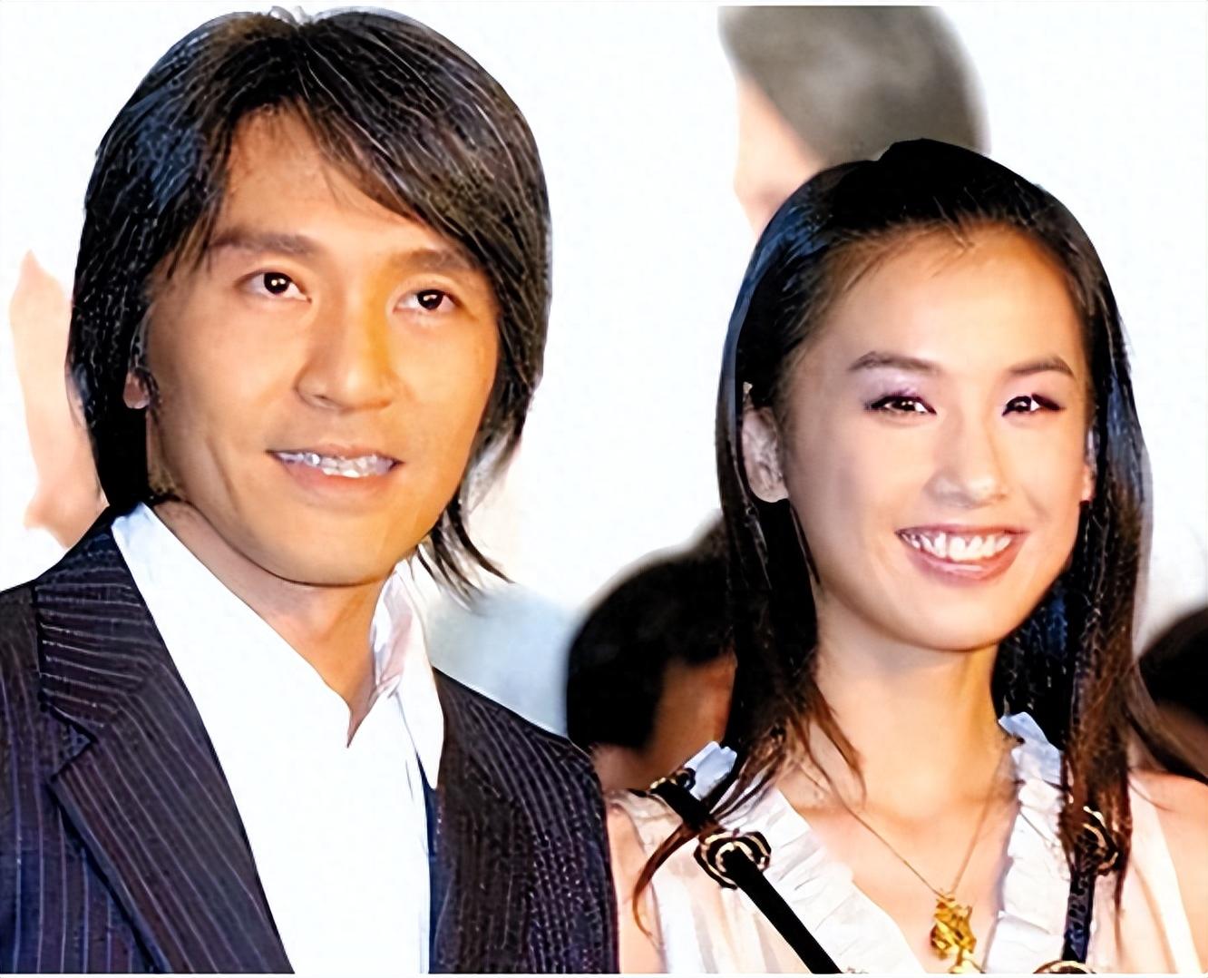 成名后,黄圣依便加入了周星驰名下的星辉公司,一切似乎都在顺利发展