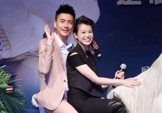 回顾:同居八年都不愿娶胡杏儿,失去才后悔,黄宗泽的深情比草贱