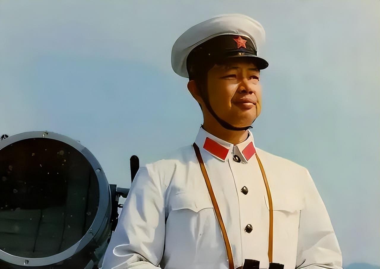 陈伟文:南沙海战指挥官,一生6次海战全胜,为何被安排提前退休