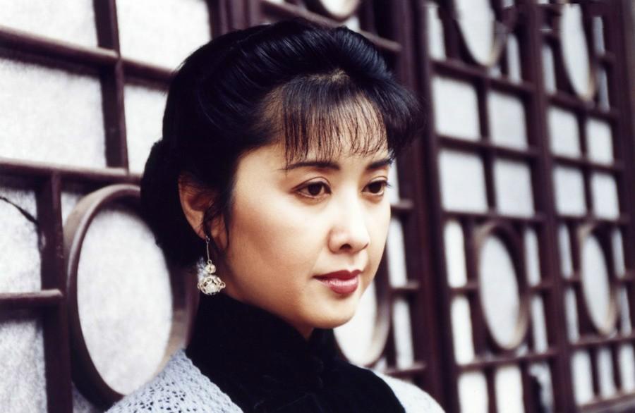 回顾著名演员朱琳:45岁意外流产,错过最后机会,如今怎么样了?