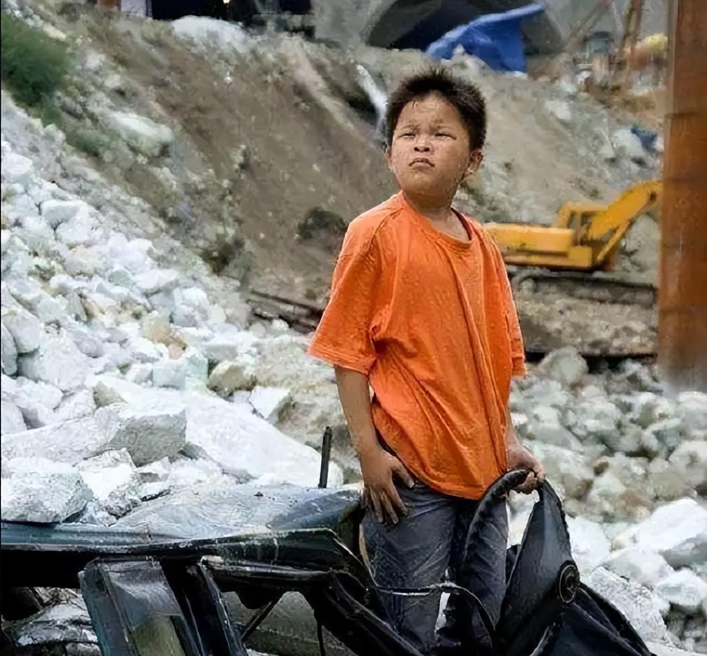 08年,地震中救下全班的林浩,立志考清华建出防震房子,实现了吗