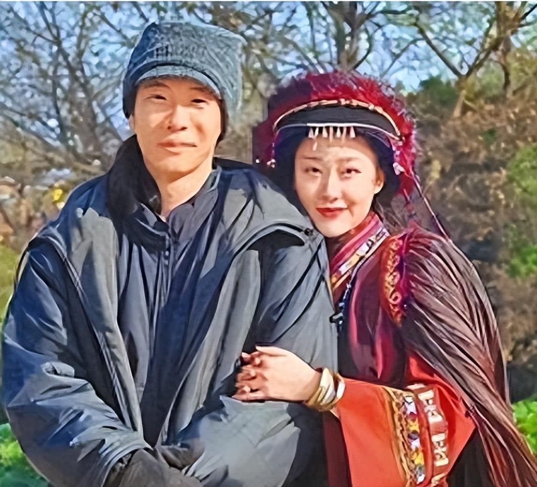 回顾红极一时,遭闺蜜插足婚姻,43岁离世,留下7字遗言死因成谜